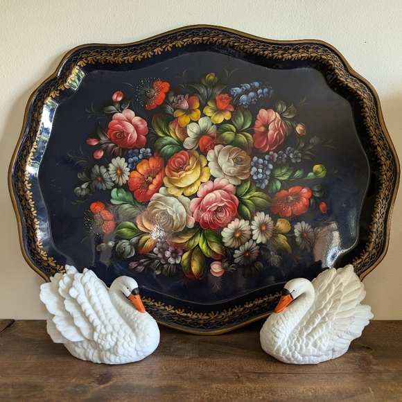 Russia Vintage Hand Painted Flowers Serving Tray translation Zhostovo gems (5) - Picture 8 of 8